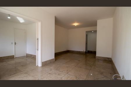 Apartamento à venda com 120m², 4 quartos e 2 vagasSala