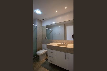 Apartamento à venda com 120m², 4 quartos e 2 vagasBanheiro Social