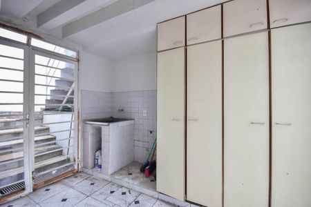 Casa à venda com 270m², 5 quartos e 3 vagasÁrea de Serviço