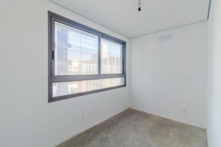 Apartamento à venda com 145m², 3 quartos e 2 vagasSuíte 2
