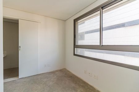 Apartamento à venda com 145m², 3 quartos e 2 vagasSuíte 2
