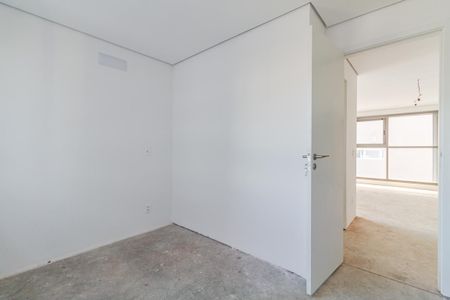 Apartamento à venda com 145m², 3 quartos e 2 vagasSuíte 2