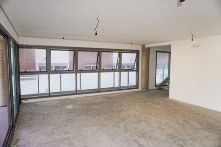 Apartamento à venda com 347m², 3 quartos e 4 vagasSala