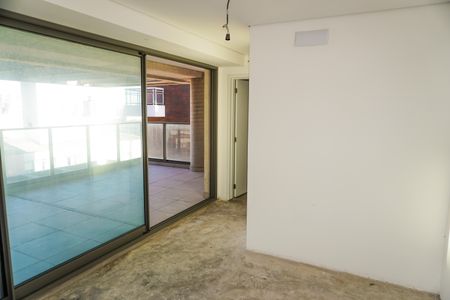 Apartamento à venda com 347m², 3 quartos e 4 vagasSuíte 3