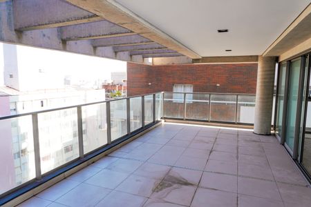 Apartamento à venda com 347m², 3 quartos e 4 vagasVaranda