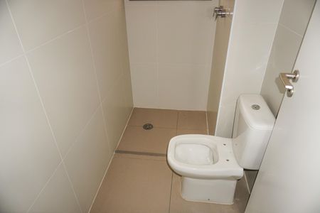 Apartamento à venda com 347m², 3 quartos e 4 vagasBanheiro da suíte 1 e 2