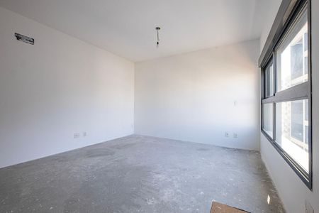 Apartamento à venda com 195m², 3 quartos e 3 vagas Apartamento à venda com 195m², 3 quartos e 3 vagasSuíte 1