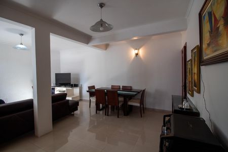 Casa à venda com 225m², 3 quartos e 3 vagasSala de Jantar