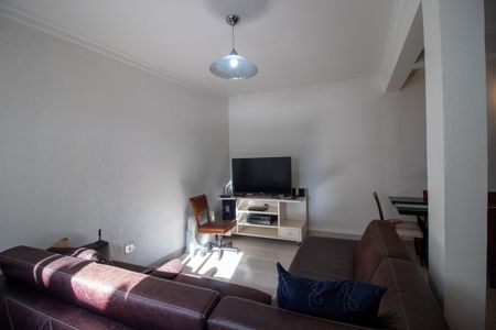 Casa à venda com 225m², 3 quartos e 3 vagasSala