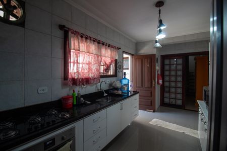 Casa à venda com 225m², 3 quartos e 3 vagasCozinha