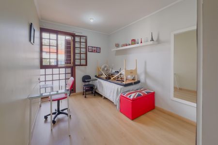 Casa à venda com 250m², 3 quartos e 2 vagasQuarto 1