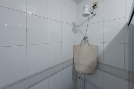 Casa à venda com 250m², 3 quartos e 2 vagasBanheiro de Serviço