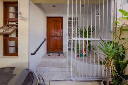 Casa à venda com 250m², 3 quartos e 2 vagasÁrea comum - Entrada