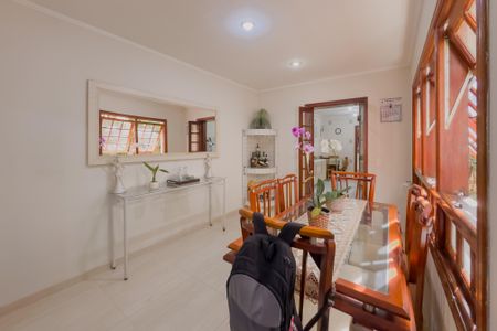 Casa à venda com 250m², 3 quartos e 2 vagasSala de Jantar