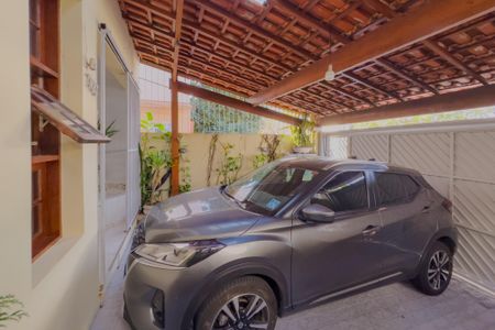 Casa à venda com 250m², 3 quartos e 2 vagasGaragem