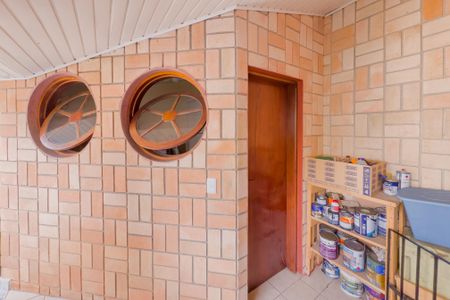 Casa à venda com 250m², 3 quartos e 2 vagasQuarto de Serviço