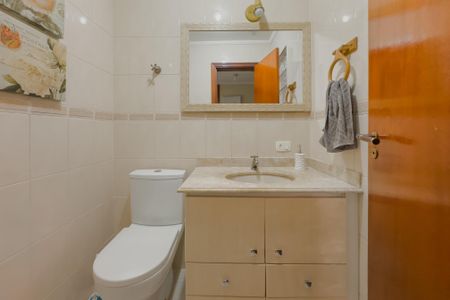 Casa à venda com 250m², 3 quartos e 2 vagasLavabo Sala