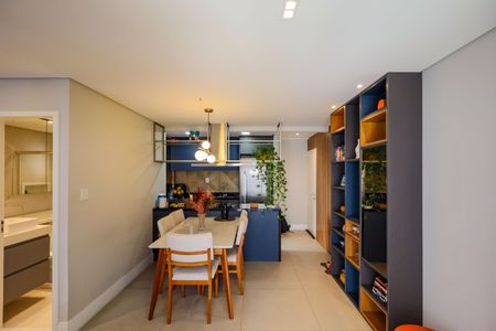 Apartamento à venda com 63m², 2 quartos e 1 vaga Apartamento à venda com 63m², 2 quartos e 1 vagaSala de jantar
