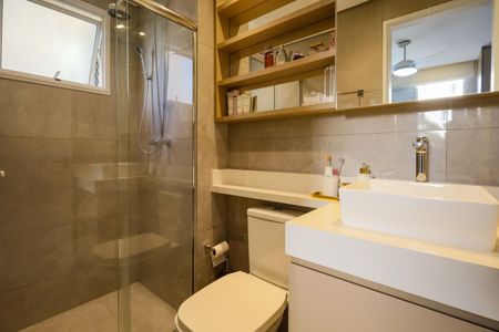 Apartamento à venda com 63m², 2 quartos e 1 vaga Apartamento à venda com 63m², 2 quartos e 1 vagaBanheiro da Suíte