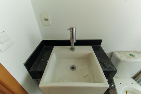 Apartamento à venda com 77m², 2 quartos e 2 vagas Apartamento à venda com 77m², 2 quartos e 2 vagasBanheiro