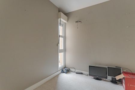 Apartamento à venda com 95m², 3 quartos e 1 vagaQuarto 2