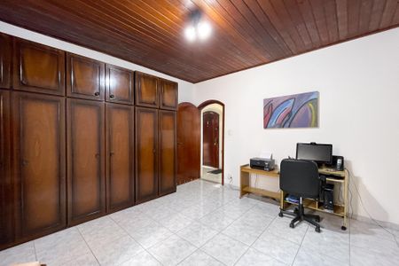 Casa à venda com 170m², 4 quartos e 2 vagasQuarto 1