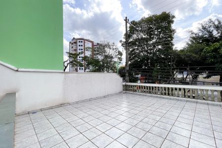 Casa à venda com 170m², 4 quartos e 2 vagasÁrea Externa