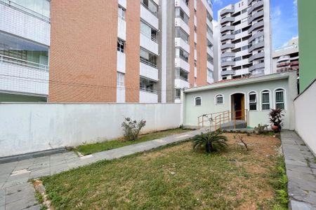 Casa à venda com 170m², 4 quartos e 2 vagasÁrea Externa