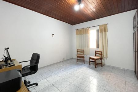 Casa à venda com 170m², 4 quartos e 2 vagasQuarto 1