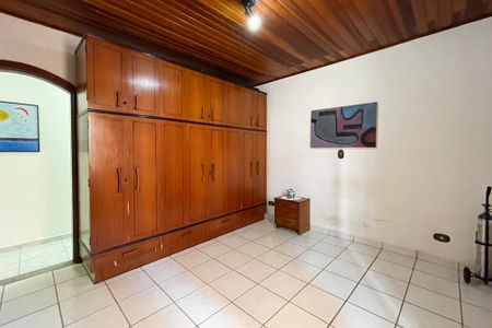 Casa à venda com 170m², 4 quartos e 2 vagasQuarto 2