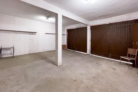 Casa à venda com 170m², 4 quartos e 2 vagasGaragem