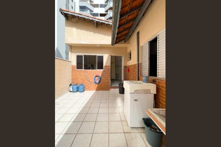 Casa à venda com 170m², 4 quartos e 2 vagasÁrea de Serviço