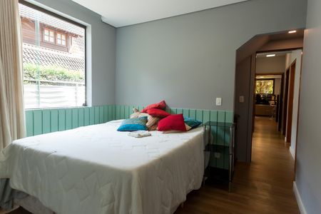 Casa de condomínio à venda com 500m², 5 quartos e 6 vagas Casa de condomínio à venda com 500m², 5 quartos e 6 vagasSuíte 3