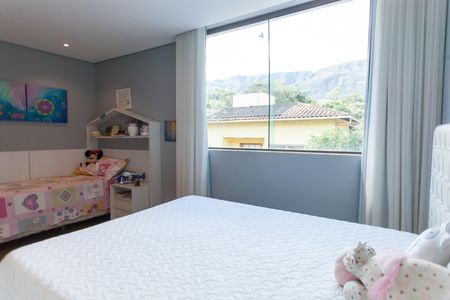 Casa de condomínio à venda com 500m², 5 quartos e 6 vagas Casa de condomínio à venda com 500m², 5 quartos e 6 vagasSuíte 1