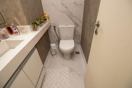 Apartamento à venda com 82m², 2 quartos e 1 vagaLavabo