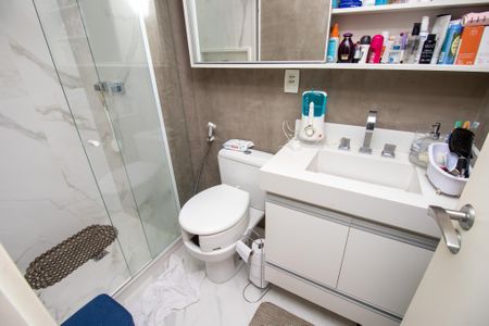 Apartamento à venda com 82m², 2 quartos e 1 vagaBanheiro/Suite