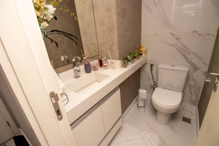 Apartamento à venda com 82m², 2 quartos e 1 vagaLavabo