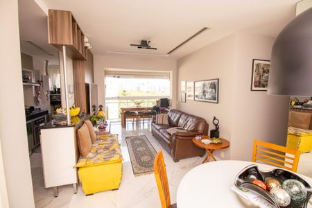 Apartamento à venda com 82m², 2 quartos e 1 vagaSala