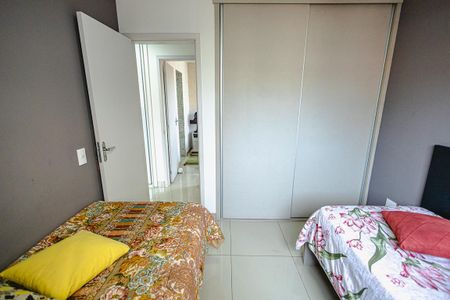 Apartamento à venda com 79m², 3 quartos e 2 vagas Apartamento à venda com 79m², 3 quartos e 2 vagasQuarto 2