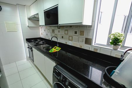 Apartamento à venda com 79m², 3 quartos e 2 vagas Apartamento à venda com 79m², 3 quartos e 2 vagasCozinha