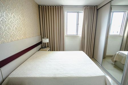 Apartamento à venda com 79m², 3 quartos e 2 vagas Apartamento à venda com 79m², 3 quartos e 2 vagasQuarto 1