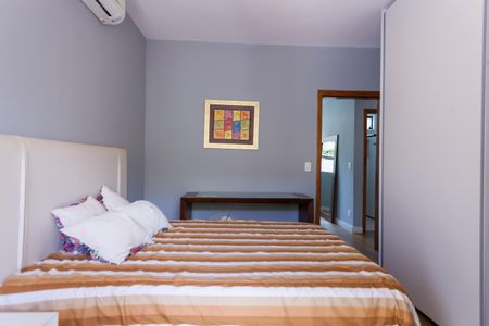 Casa de condomínio à venda com 390m², 5 quartos e 4 vagasquarto 5