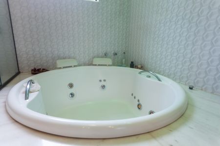 Casa de condomínio à venda com 390m², 5 quartos e 4 vagasBanheiro Suíte 2