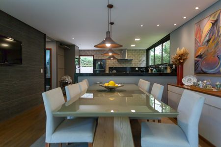 Casa de condomínio à venda com 390m², 5 quartos e 4 vagassala de jantar 2