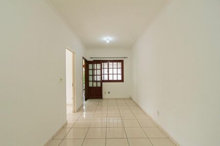 Casa de condomínio para alugar com 120m², 3 quartos e 3 vagasSala/Cozinha