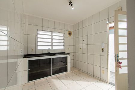 Casa de condomínio para alugar com 120m², 3 quartos e 3 vagasCozinha