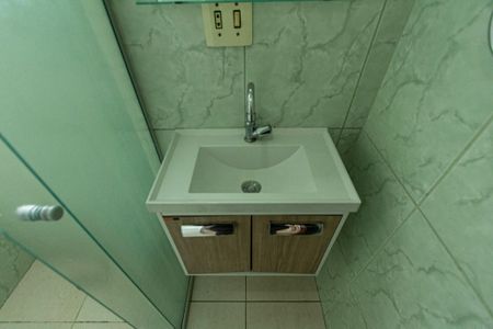 Casa de condomínio para alugar com 120m², 3 quartos e 3 vagasBanheiro 2