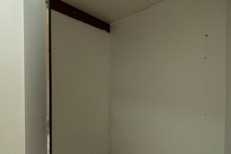 Casa de condomínio para alugar com 120m², 3 quartos e 3 vagasBanheiro