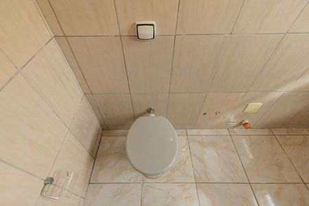 Casa de condomínio para alugar com 120m², 3 quartos e 3 vagasBanheiro