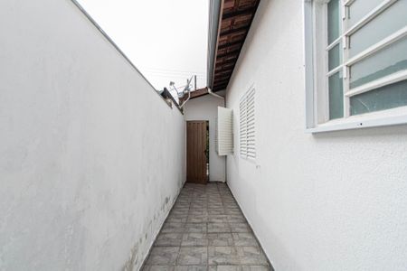 Casa de condomínio para alugar com 120m², 3 quartos e 3 vagasCorredor